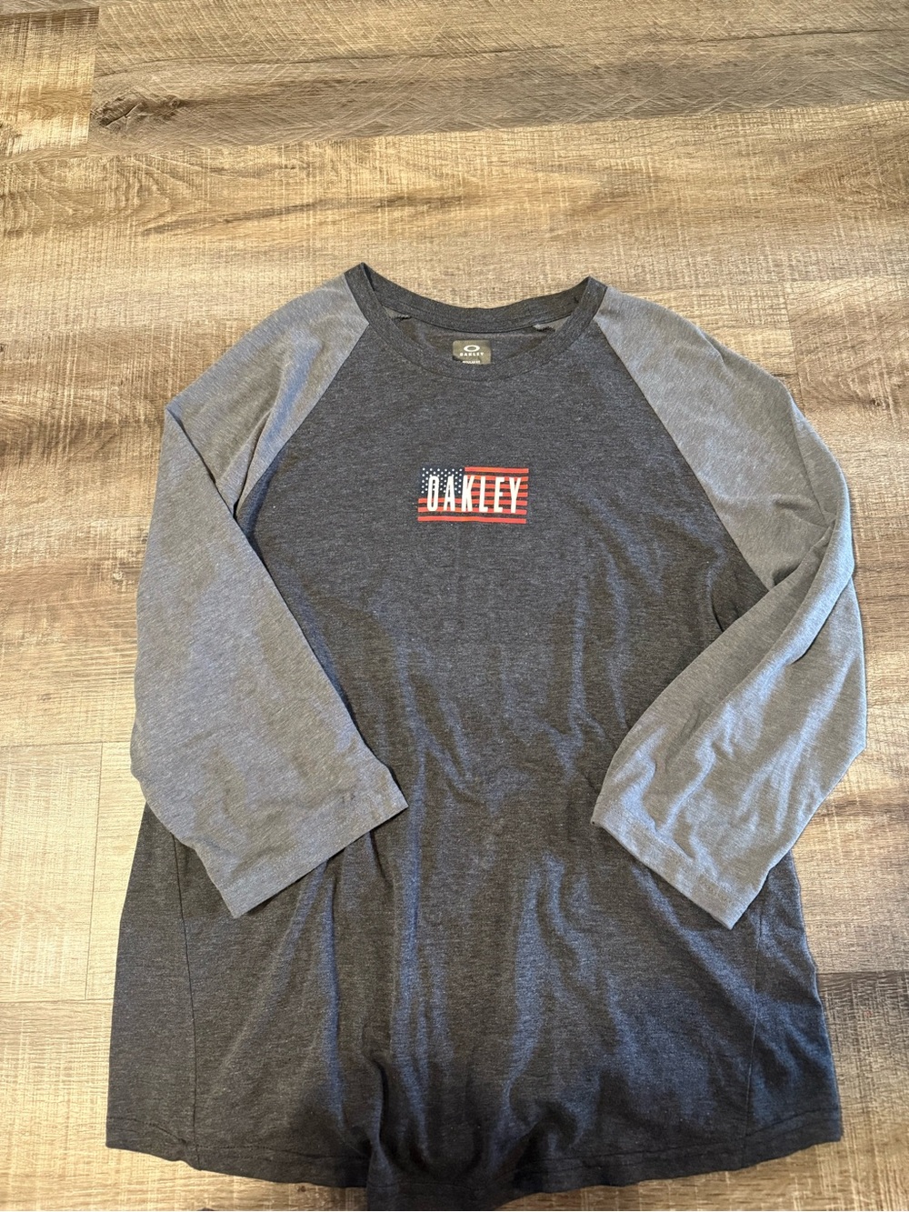 Oakley Men’s Heather Gray 3/4 Sleeve Shirt